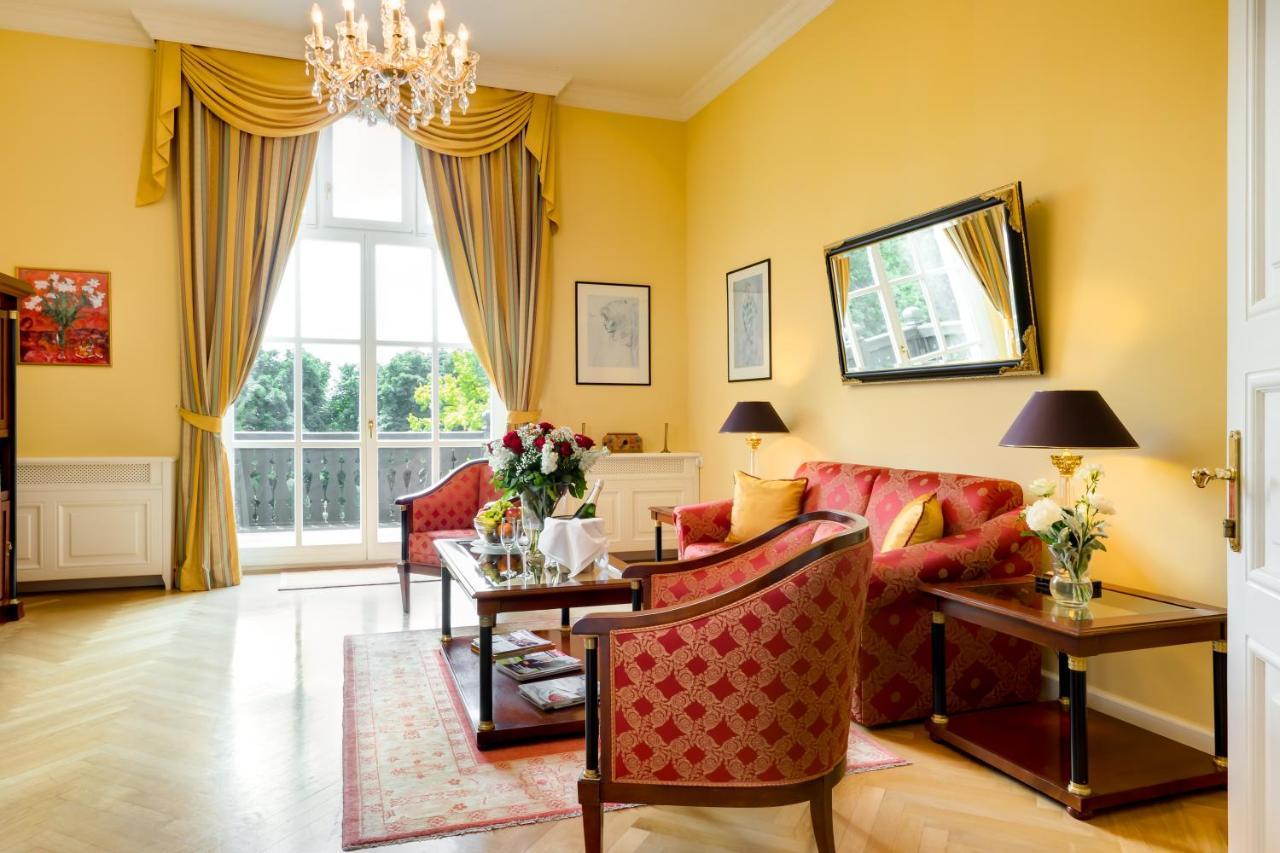Castle Hotel Grof Degenfeld Superior Tarcal Ngoại thất bức ảnh